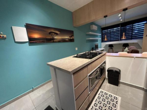 Apartamento para família, com dois banheiros , cama triliche e 2 sofás cama , tem WI FI, tem quintal, cozinha completa, TV, 2 ar condicionados